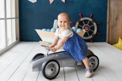 Семейная фотосъемка в студии на 1 годик: